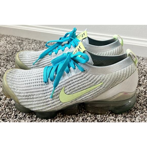 Nike Vapormax Flyknit 3 Pure Platinum Baltic Blue women's size 9 - Picture 2 of 7